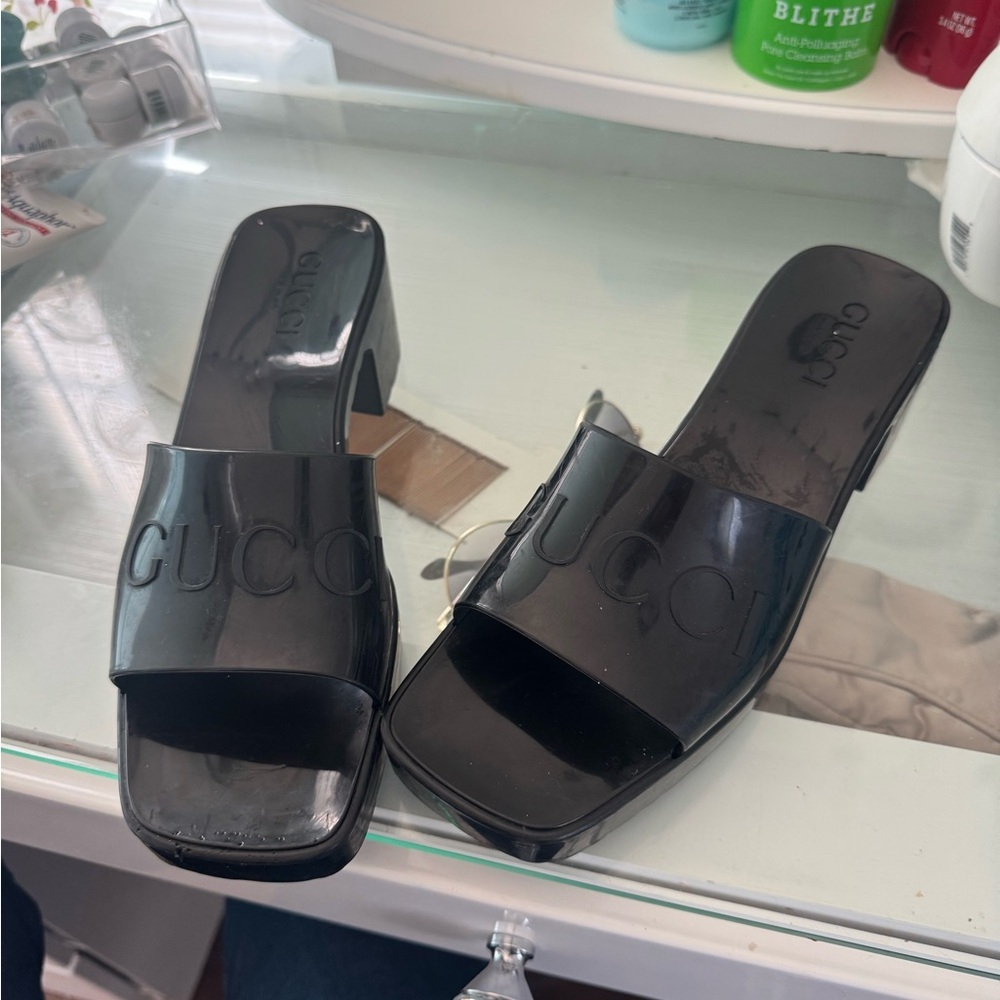 Gucci Black Patent Leather Logo Slide Mules